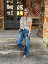 Load image into Gallery viewer, The Brooklyn High Rise Crop Straight Leg Jeans