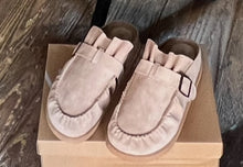 Load image into Gallery viewer, Beige Soft Suede Slip-On Mocs