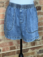 Load image into Gallery viewer, Washed Chambray Shorts