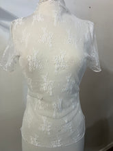 Load image into Gallery viewer, Short Sleeve Lace Undershirt
