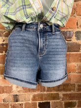 Load image into Gallery viewer, Summer Days Cuffed Denim Shorts
